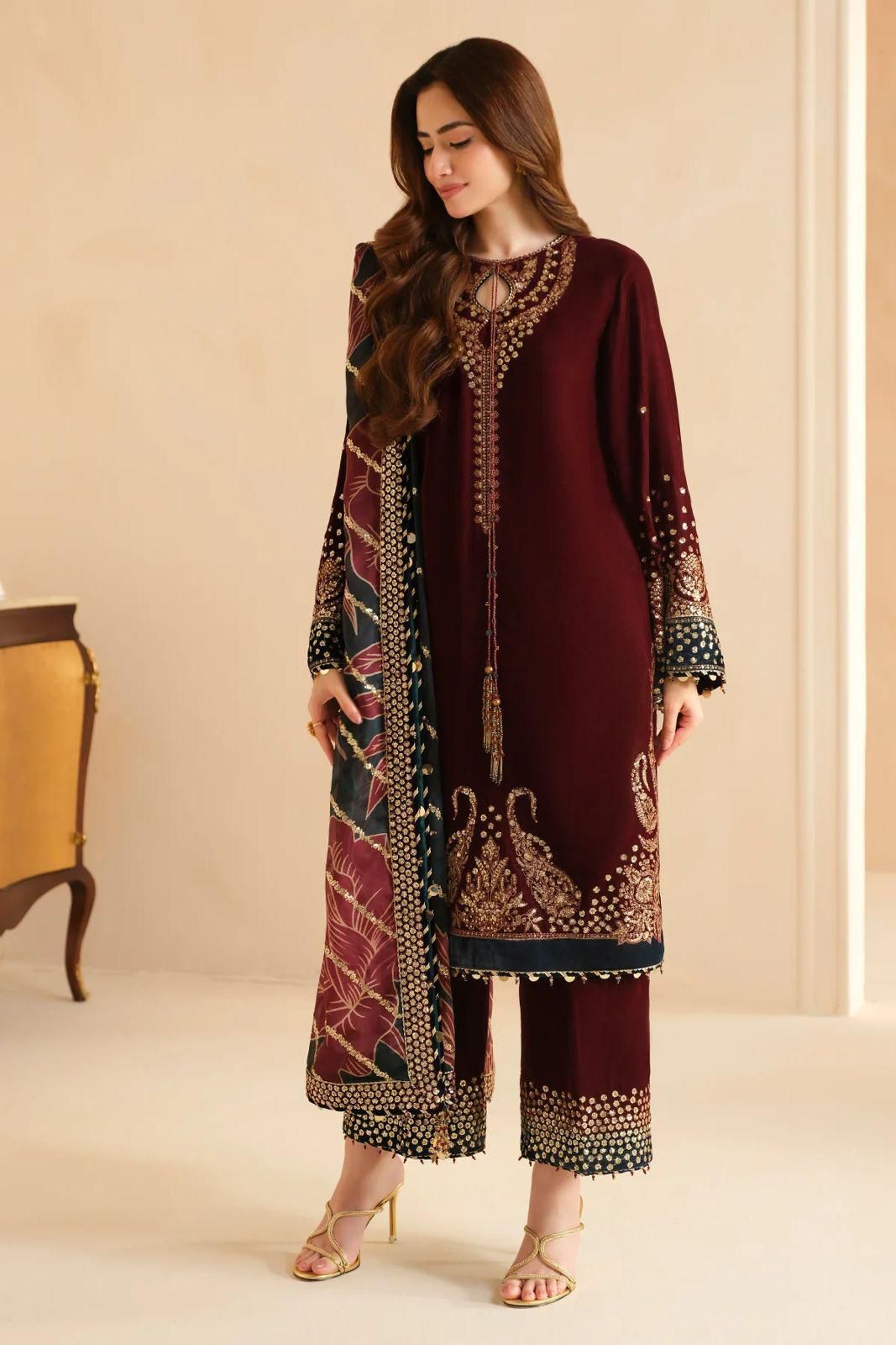Jazmin Velvet 3-Piece Embroidered Spangle Suit – Luxury Winter Collection
